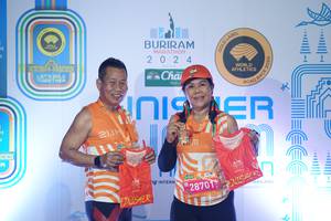 BIB: 
                            <button type="button" onclick="openModal(23595438)" class="btn btn-primary btn-sm float-right btn-popup" data-toggle="modal" data-target=".modal-high-quality">
                        <i class="fas fa-shopping-cart"></i> Add to Cart
                    </button>
                                            <button type="button" onclick="isThisMe(23595438, true)" class="btn btn-success btn-sm float-right btn-popup btn-isme hidden" data-toggle="tooltip" data-placement="bottom" title="นี่คือรูปของคุณใช่ไหม คลิกที่นี่เพื่อเอาเข้าอัลบั้ม">
                        <i class="fas fa-plus"></i> Add to album
                    </button>
                    <button type="button" onclick="isThisMe(23595438, false)" class="btn btn-warning btn-sm float-right btn-popup btn-isnotme hidden">
                        <i class="fas fa-ban"></i> Remove from album
                    </button>